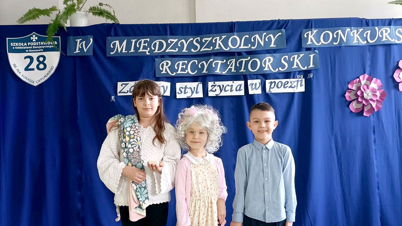 Sukcesy uczniów na IV Międzyszkolnym Konkursie Recytatorskim pt. „Zdrowy styl życia w poezji”