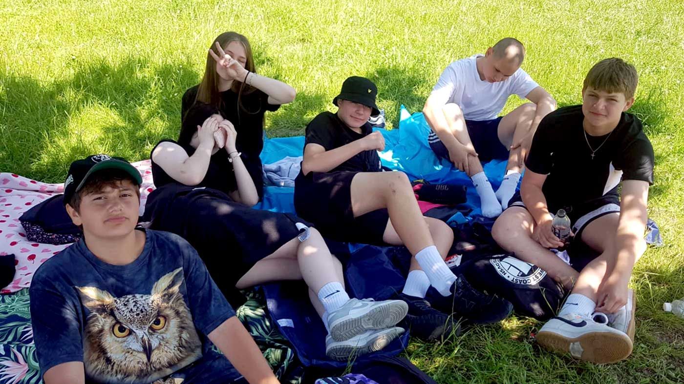 Piknik klasy 8b w rzeszowskim rezerwacie Lisia Góra